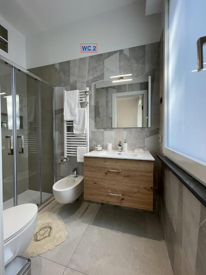 Varese Apartment Kültér fotó