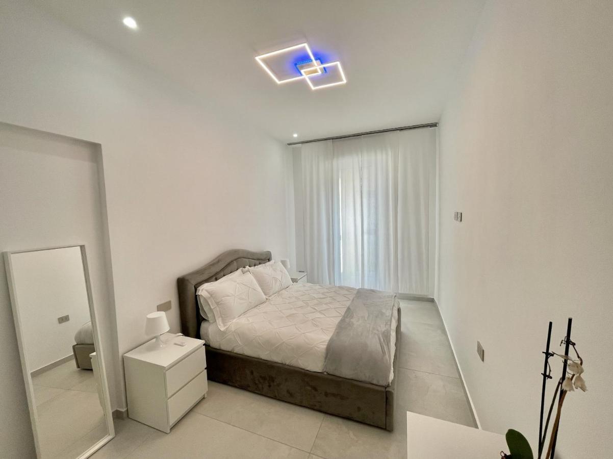 Varese Apartment Kültér fotó