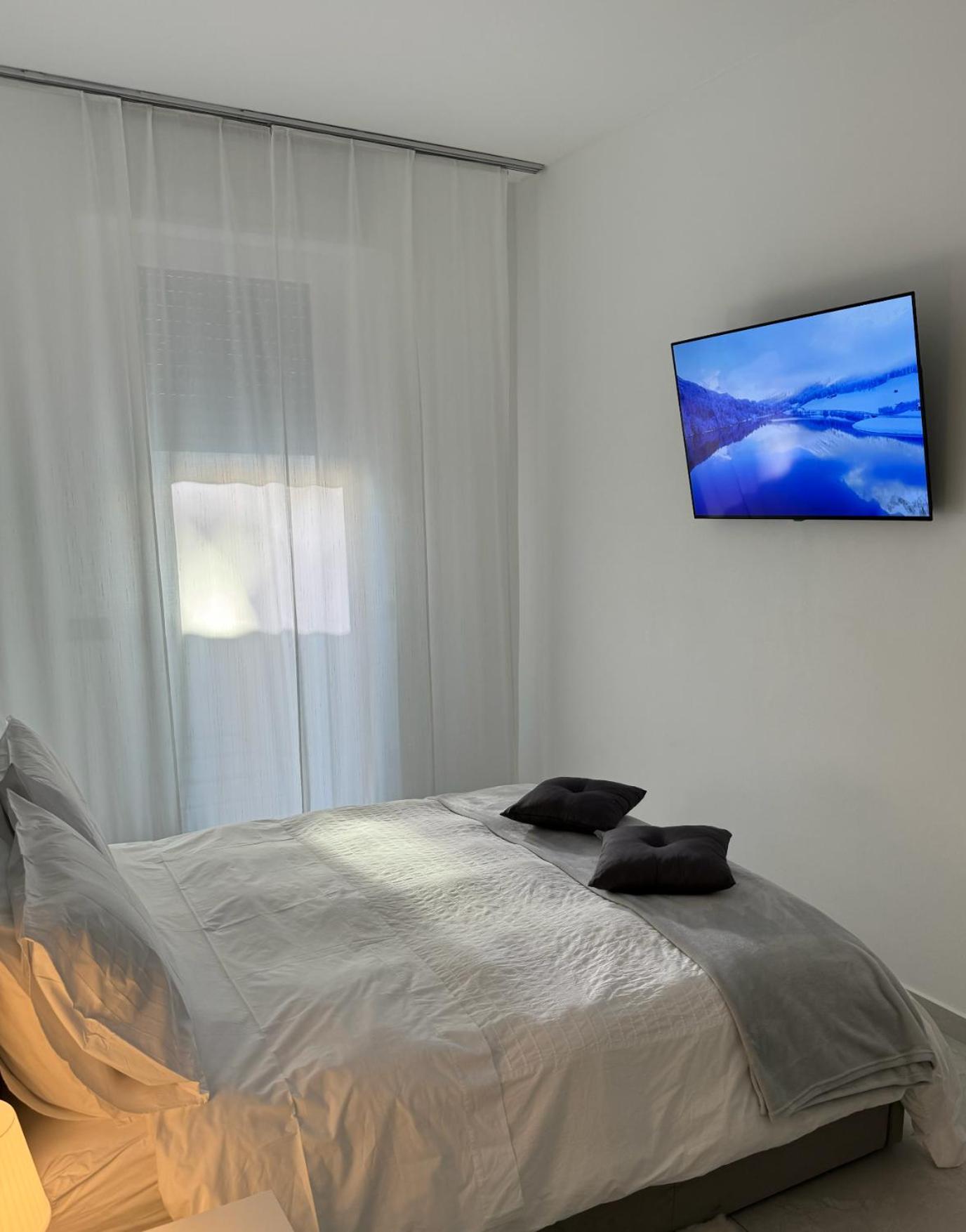 Varese Apartment Kültér fotó
